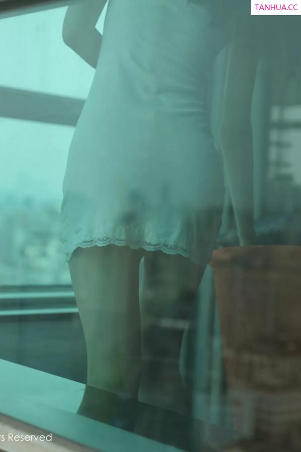 Carina Lee Carina布丁 [XiuRen]高清写真图 2025.04.30 No.10226 布丁wow 肉色丝袜第8张图片
